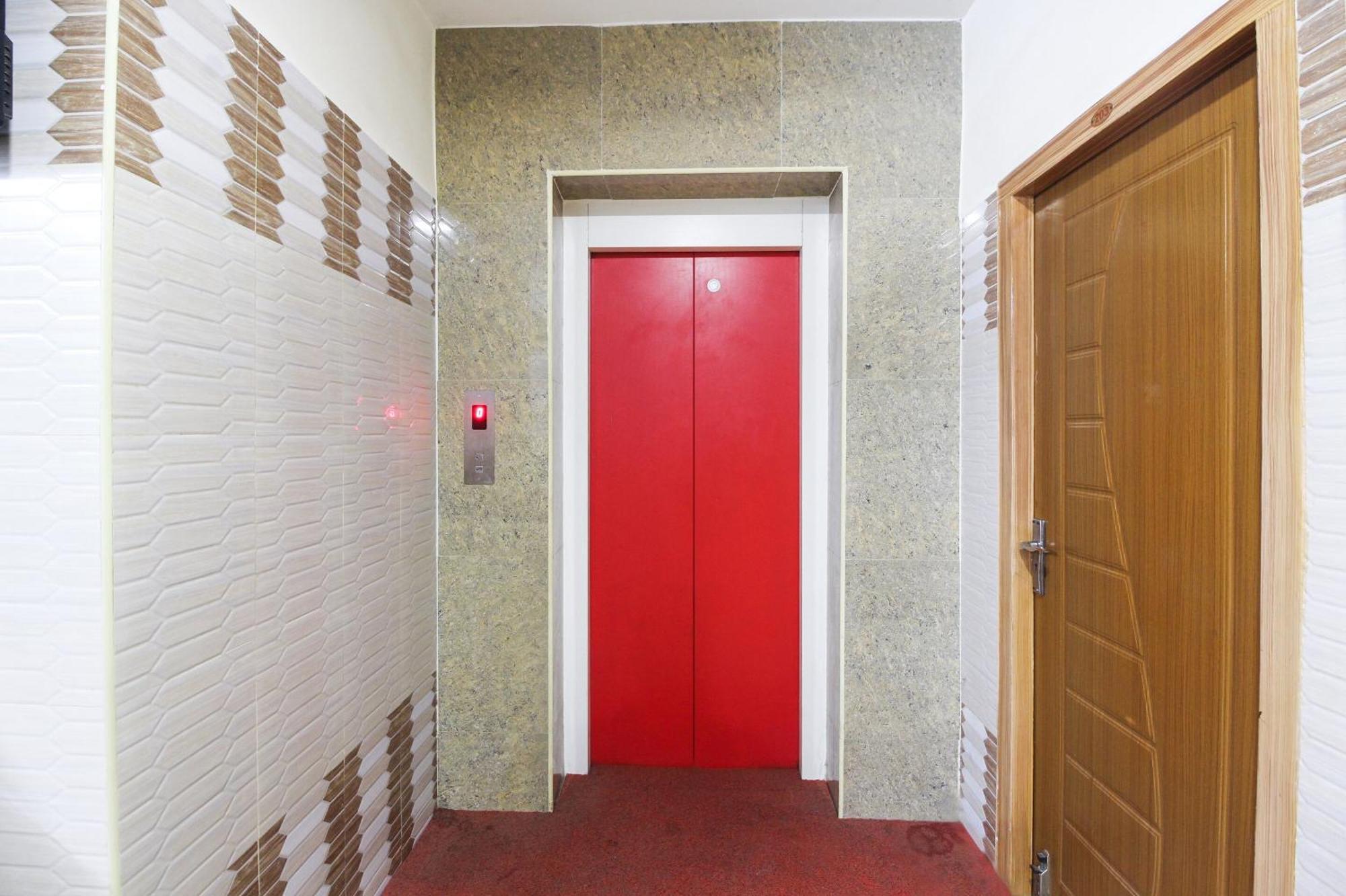 Hotel O Jks Deluxe Lodge Udaiyarpalaiyam Zewnętrze zdjęcie