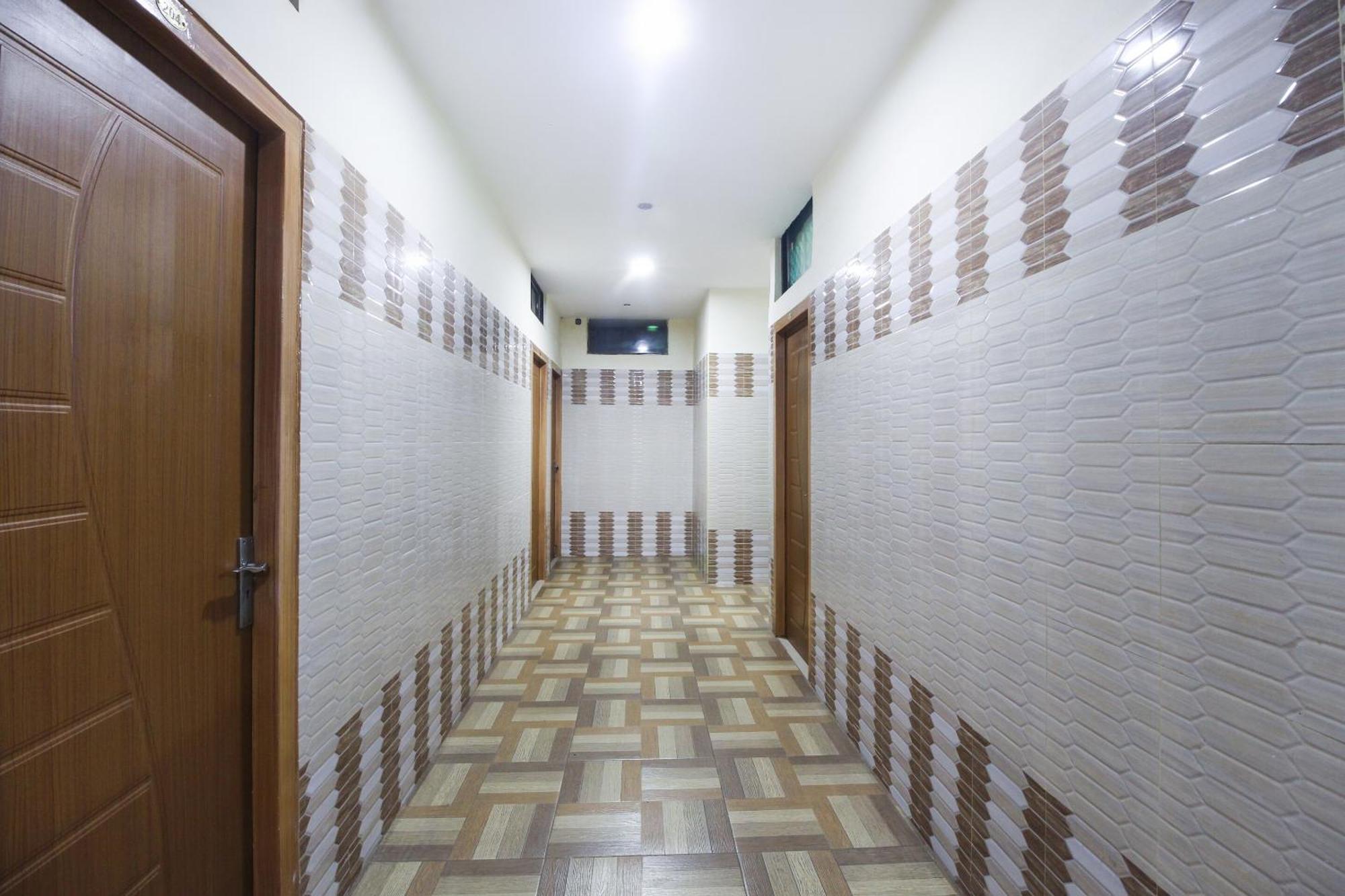 Hotel O Jks Deluxe Lodge Udaiyarpalaiyam Zewnętrze zdjęcie